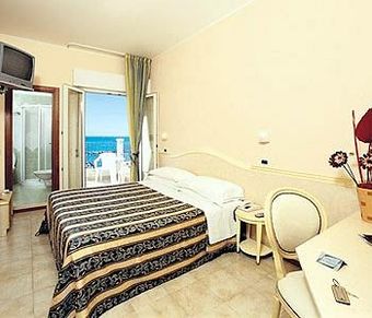 Hotel Zeus