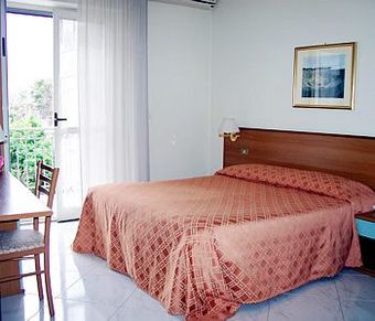 Hotel Iside