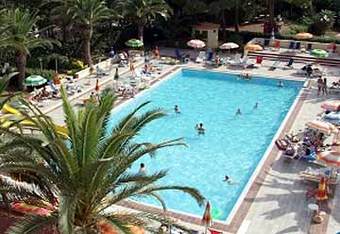 Hotel Oasis