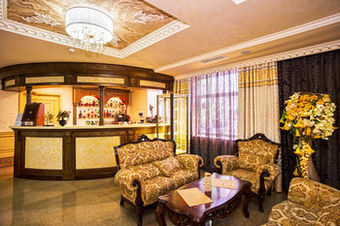 Amici Grand Hotel