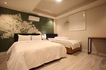 New Suwon Hotel