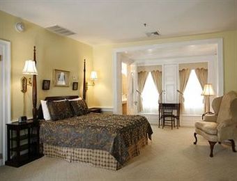 The Morris House Hotel