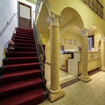 Hotel Portici