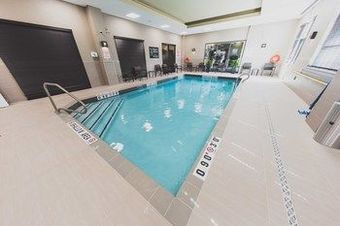 Hotel Hampton Inn & Suites By Hilton Bolton