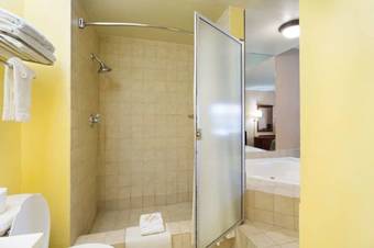 Hotel Days Inn Fontana / Rialto