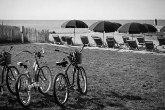 Madison Beach Hotel, Curio Collection By Hilton