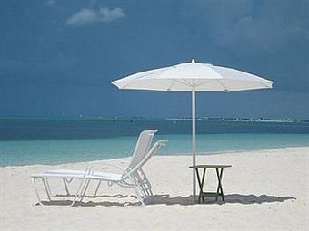 Hotel West Bay Club