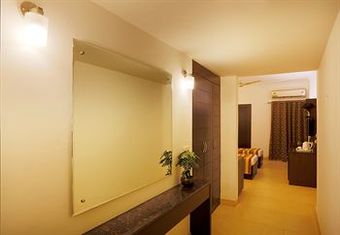 Hotel The Atrium