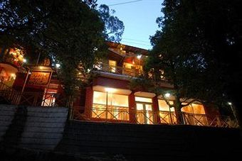 Hotel Alpine Club