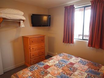 West Coast Motel