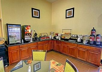 Hotel Comfort Inn