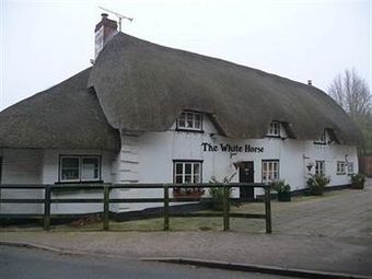 Hostal The White Horse