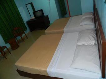 River Side Hotel