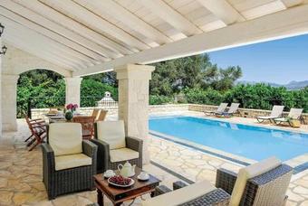 Villa Dimitri