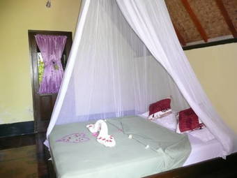 Tropicana Bungalows