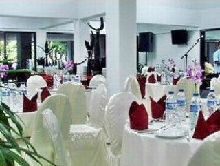 Uny Hotel