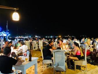 Hotel Thaproban Beach House