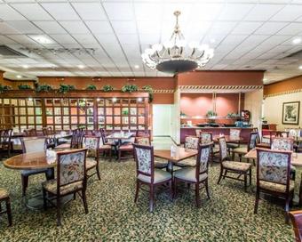 Hotel Quality Inn Conference Center