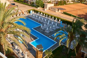 Aparthotel Protur Floriana Resort