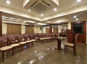 Seasons Hotel & Spa