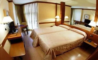 Hotel Los Arcos