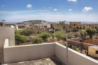 Red Sands Apartment