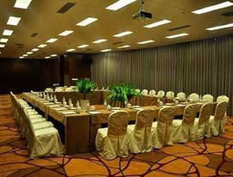 Days Hotel Siping