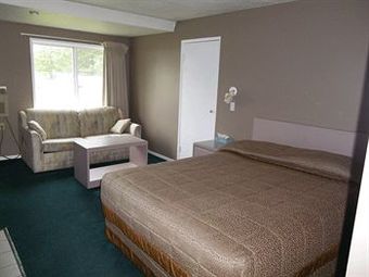Motel Selkirk Inn