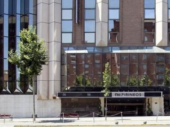 Hotel NH Pirineos