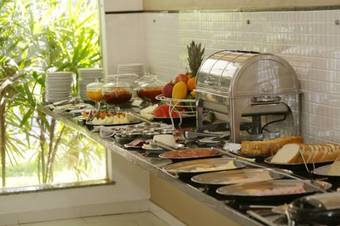 Realce Hotel