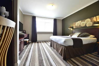 Birch Hotel