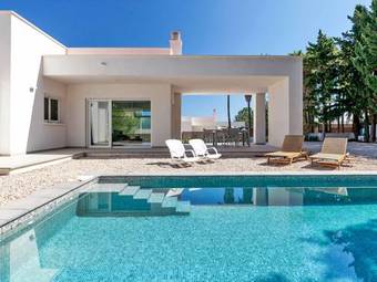 Villa Dirham