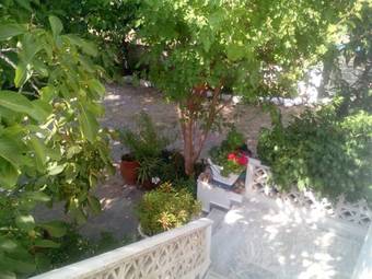 Hostal Guesthouse Karidia