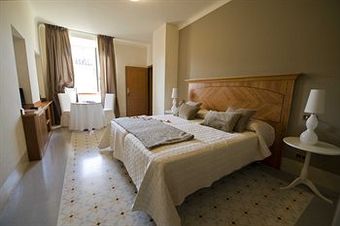 Hotel Mo.d�