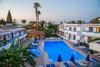 Yiannis Yard Studios & Apartments