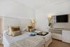Hotel Pure Salt Garonda