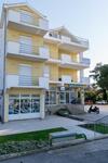 Hostal Guesthouse Villa Irena