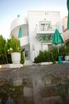 Aparthotel Kristall Suites