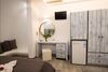 Hostal Gianna Suites