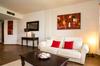 Sunny And Beach Apartment