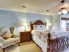 The Inn At St. Thomas Square #1208a