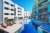 Hotel Rolling Surf Resort