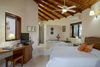 Hotel Tango Mar