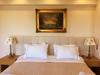 Hostal Amforeas Retreat Guesthouse