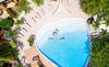 Hotel True Blue Bay Resort