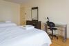 Hostal Charlton Suites Guest House