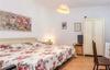 Three-bedroom Apartment In Posedarje