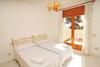 Santa Susanna Villa Sleeps 10 Wifi