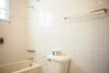 Hostal Queen Elizabeth House