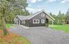 Six-bedroom Holiday Home In Blavand